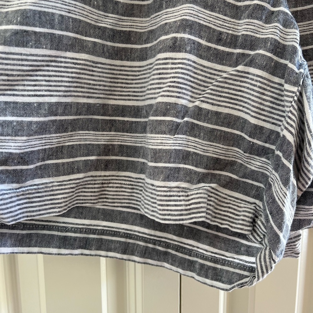 J. Jill Blue and White Striped Linen Shorts - Size XL - Picture 5 of 10